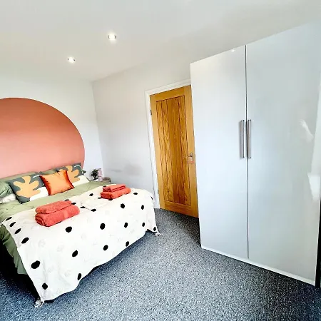 House For Longer Or City Breaks Harrogate